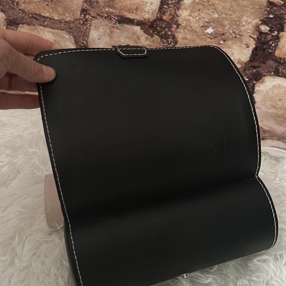 Leather Watch Storage Case Holds 3 Watch or Bracelet New - Picture 6 of 7